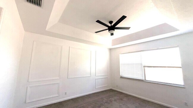 Building Photo - 5919 Walnut Park Ln