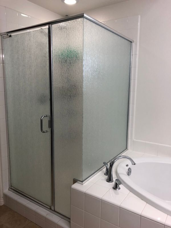 Building Photo - 1521 Silver Shadow Dr