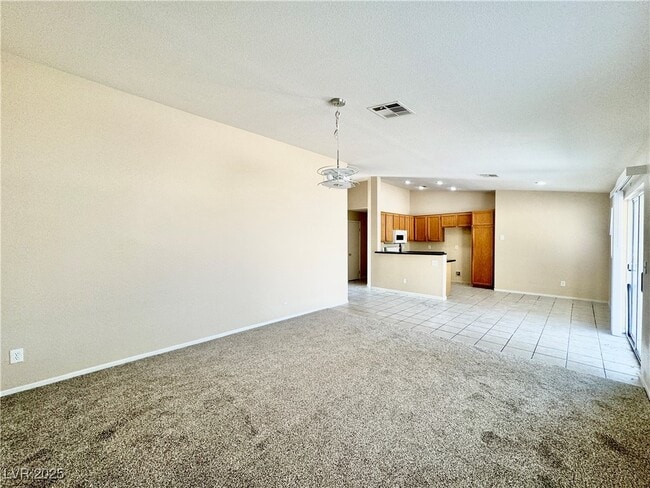 Building Photo - 2024 Fountain Valley Way