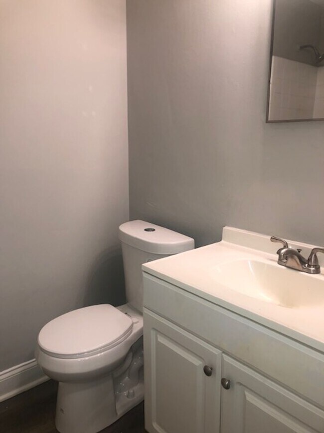 Building Photo - Three Bedroom Ranch Home in Yorkmount! COMING SOON!