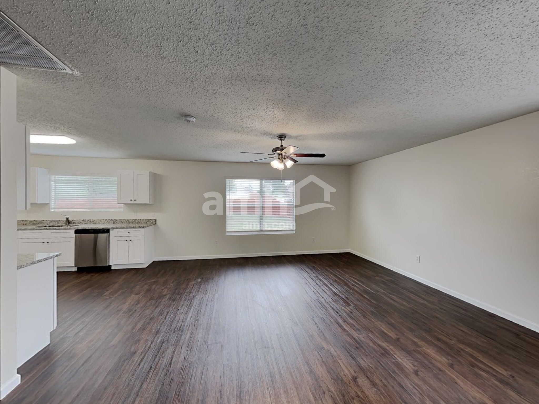 Building Photo - 10413 Woodruff Ct