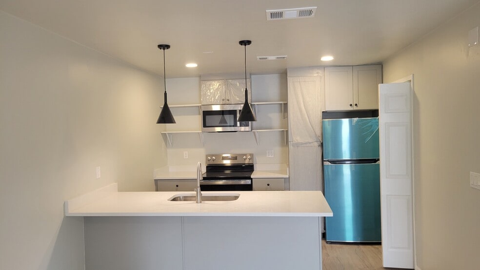 Building Photo - 4142 Corsair Ave