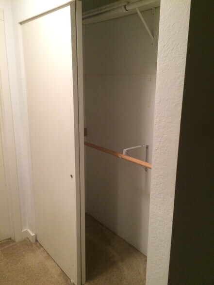 Building Photo - 16817 Larch Way