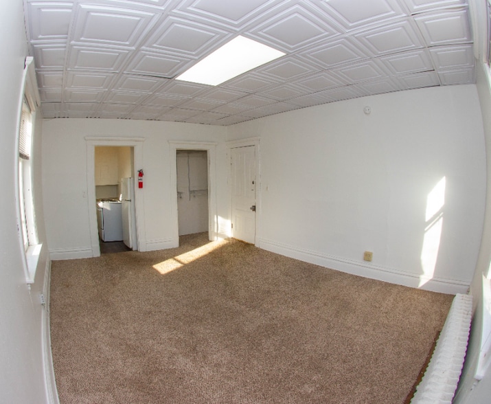 Building Photo - 312 Woodward Ave