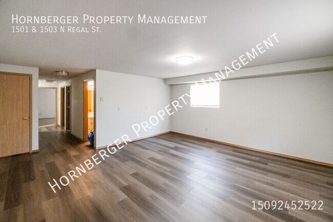 Building Photo - 1501-1503 N Regal St