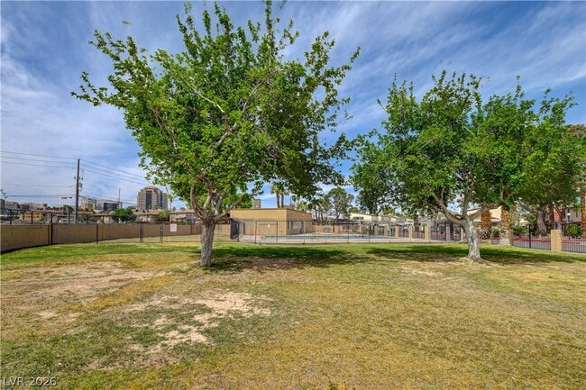 Building Photo - 3928 Torsby Pl