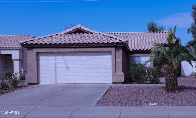 Primary Photo - 262 S Springs Dr