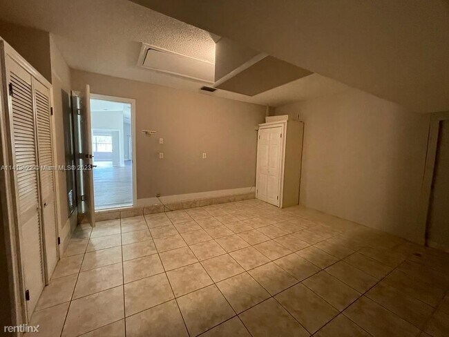 Building Photo - 3 br, 2 bath House - 1201 NW 170th Ave