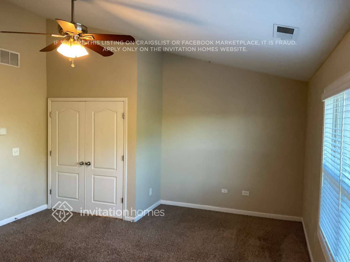 Building Photo - 1646 Rolling View Way SE