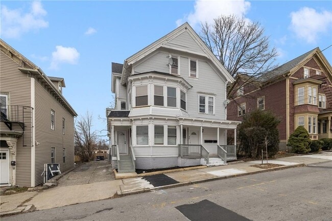 Building Photo - 30 Cypress St