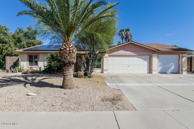 Primary Photo - 4924 W Villa Rita Dr