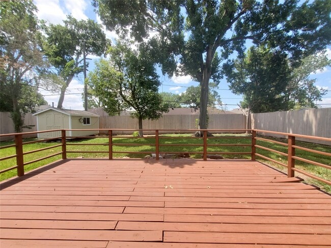 Building Photo - 5329 Pagewood Ln