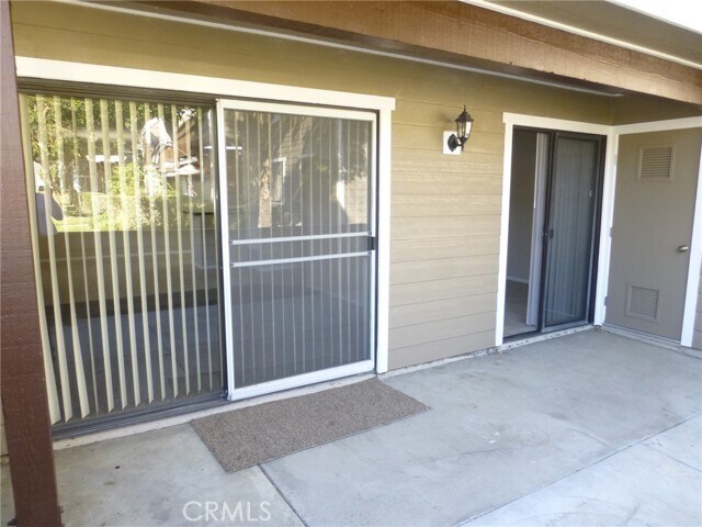 Building Photo - 6096 Terrace Ln