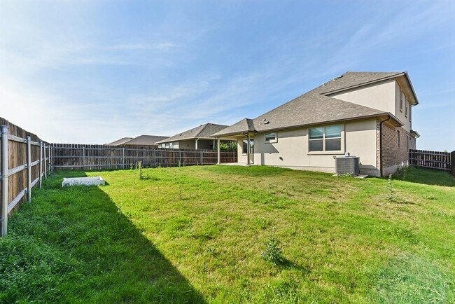 Building Photo - 16705 Marcello Dr
