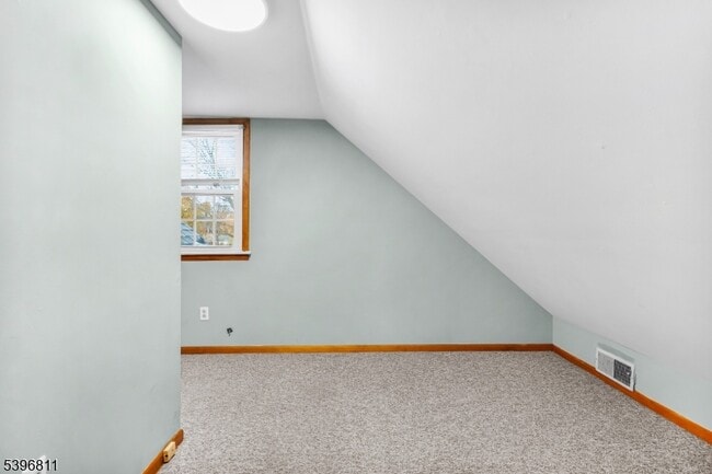 Building Photo - 26 Glaser Ave