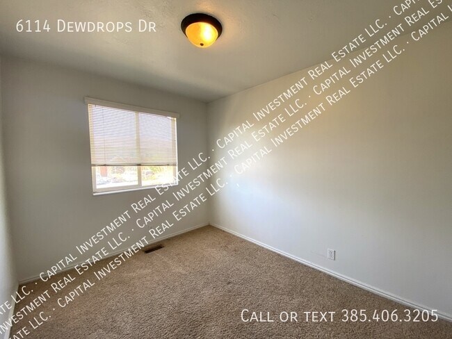 Building Photo - 6114 Dewdrops Dr
