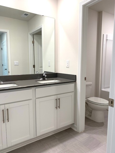 Building Photo - 120 Pisgah St