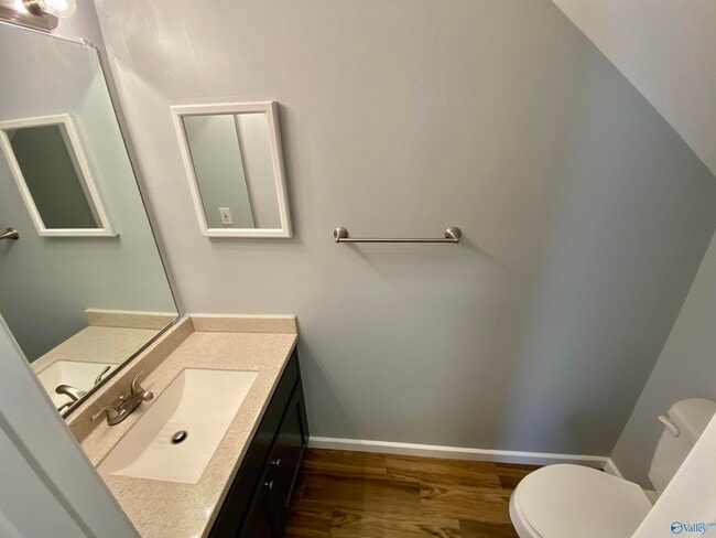 Building Photo - 304 Harvestwood Ct