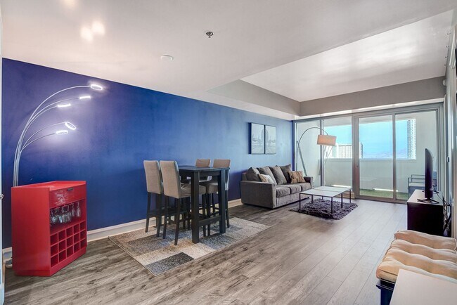 Building Photo - Sky Las Vegas 1205- Stunning Fully Furnish...