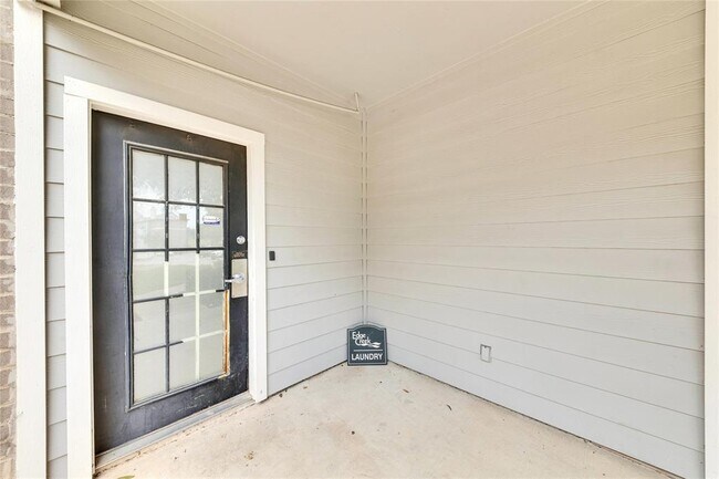 Building Photo - 12166 Metric Blvd