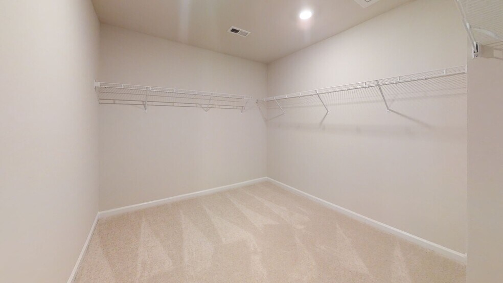 Building Photo - 103 Silver Fir Ln