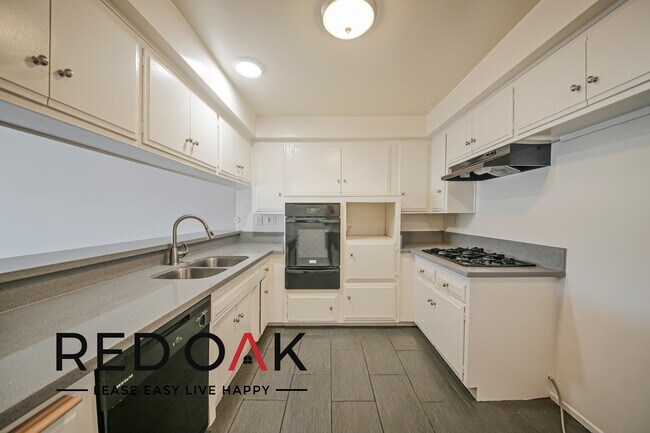 Building Photo - 4329 Colfax Ave