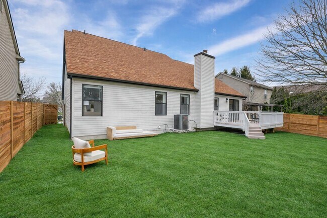 Building Photo - 2639 Berber St