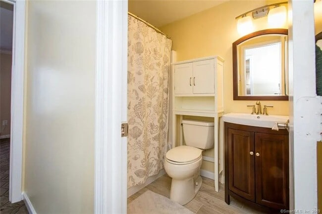 Building Photo - 31 Cinnamon Spring