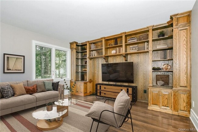 Building Photo - 50 Woods Rd