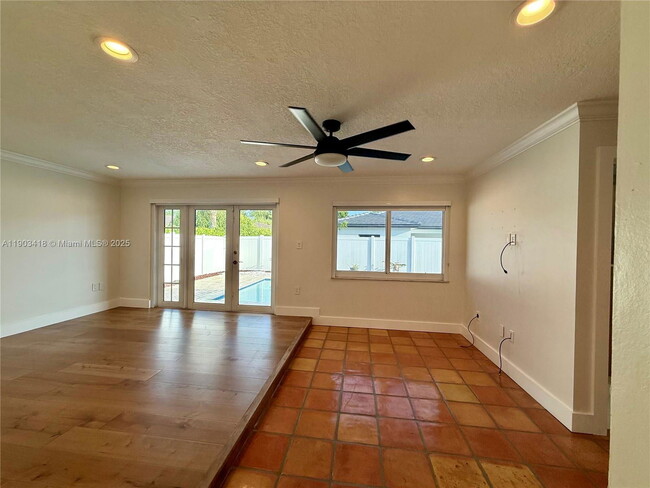 Building Photo - 12030 SW 92nd St