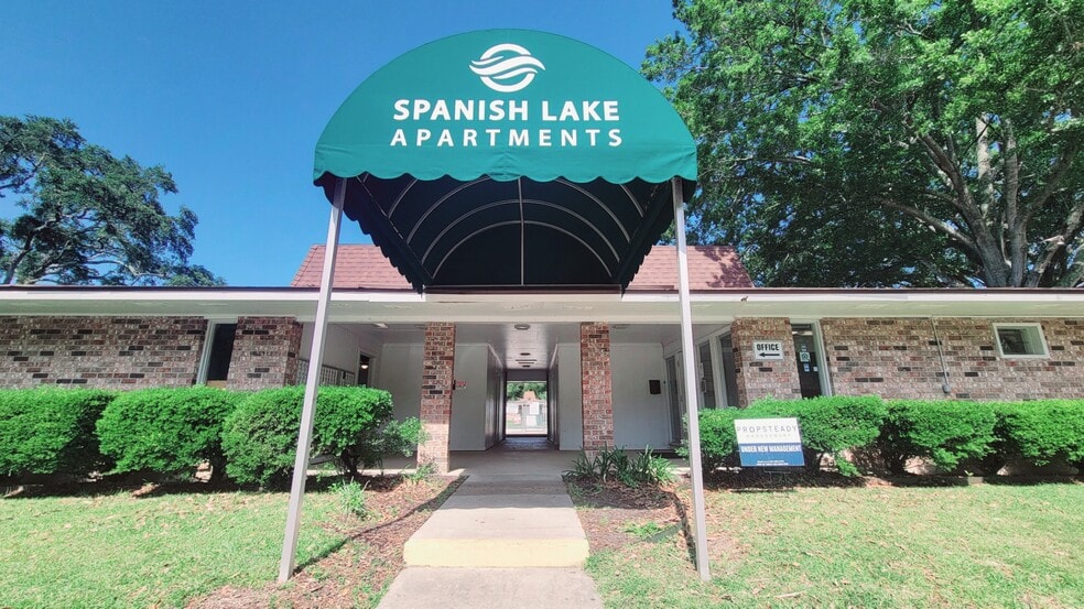 Primary Photo - Spanish Lake Apartments