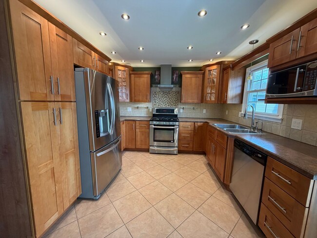 Building Photo - Goodyear Heights Gem with Fireplace, Attached Garage & Massive Backyard