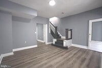 Building Photo - 4836 N Franklin St
