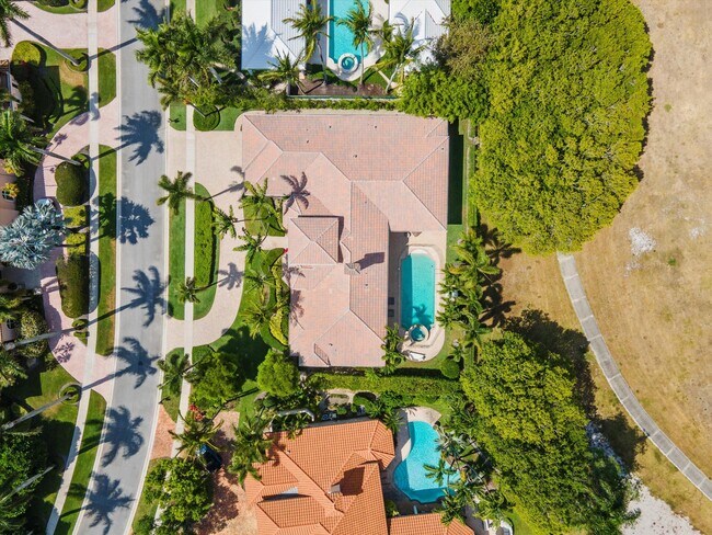 Building Photo - 12820 Mizner Way