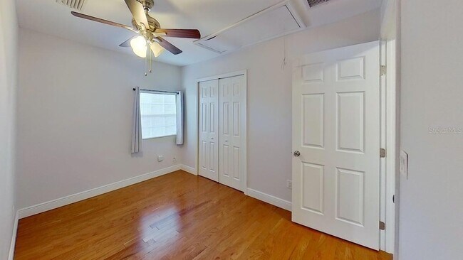 Building Photo - 3729 31st Ave S