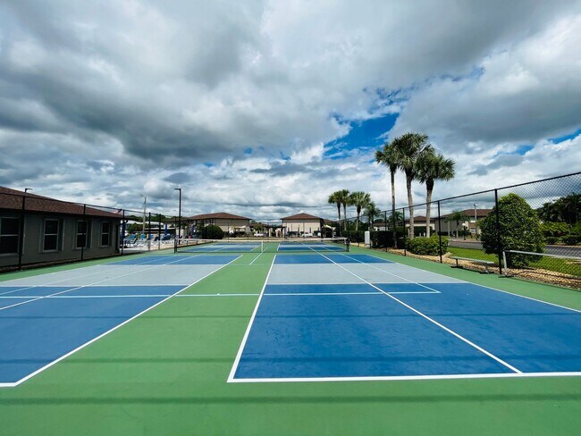 Building Photo - **AVAILABLE FOR 2025-26 WINTER SEASON**