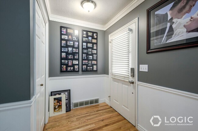 Building Photo - Beautiful Home in Kaysville UT!