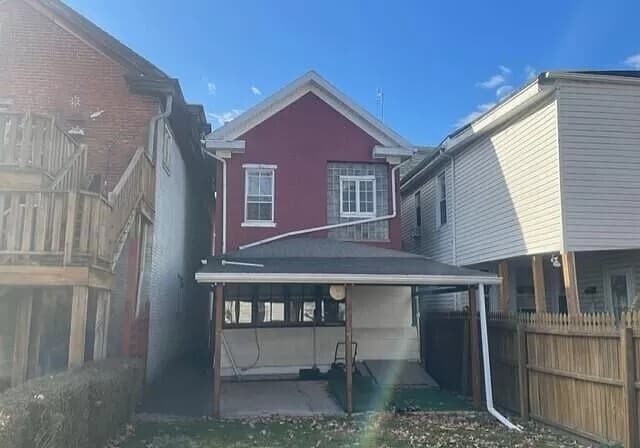 Building Photo - 204 N 4th St