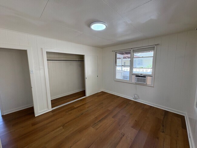 Building Photo - Charming 3 bedroom, 1 bath home in Manoa!