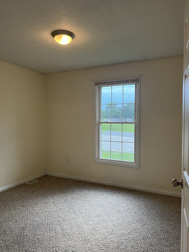 Bedroom - 126B Prather Road