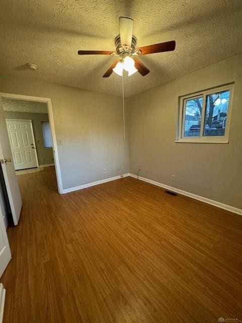 Building Photo - 246 Oak St