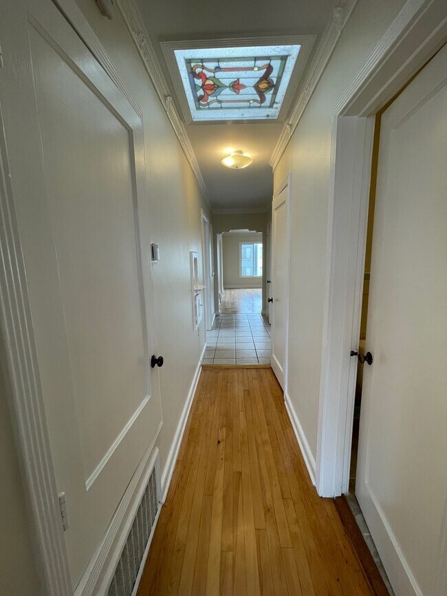 Building Photo - 2839 Taraval St