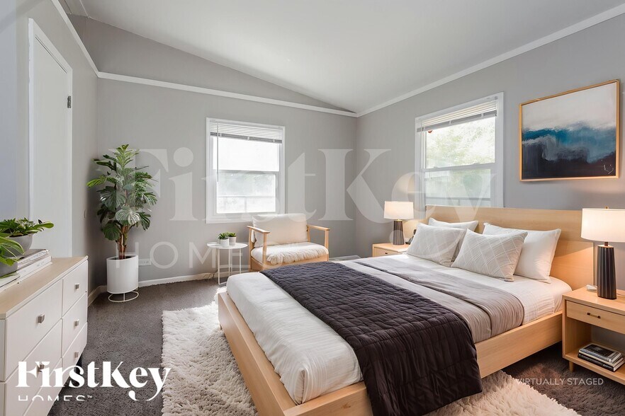 Building Photo - 16759 Artesian Ave