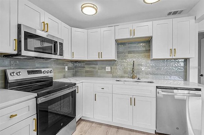 Building Photo - 500 Park Blvd S