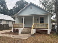 Building Photo - Newly Remodeled 2BR/1BA in Old Town Brunsw...