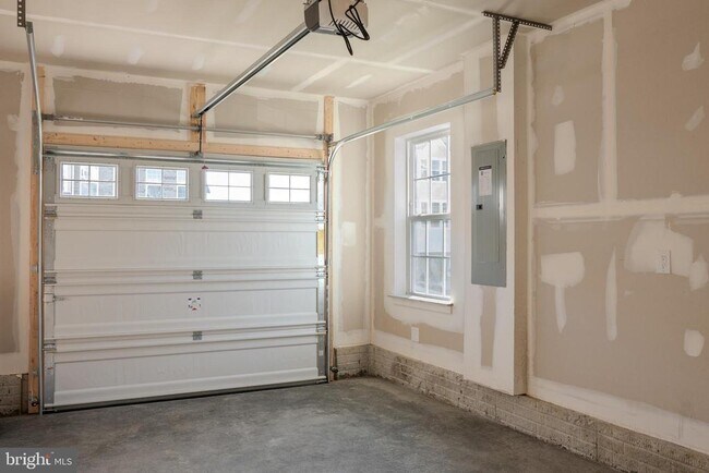 Building Photo - 1807 Smith Is Rd