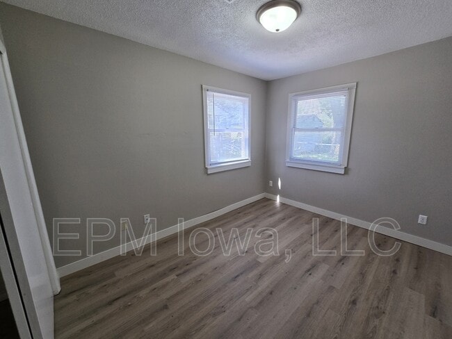 Building Photo - 634 Englewood Ave