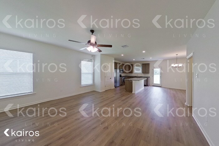 Building Photo - 107 Teddy Ln