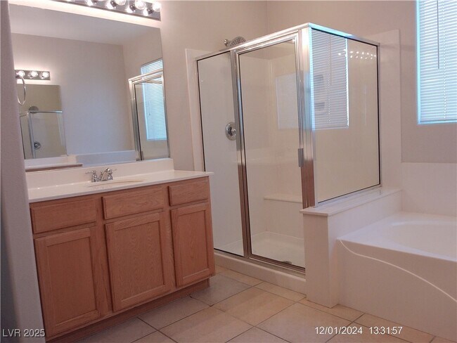 Building Photo - 6528 Birdcall St