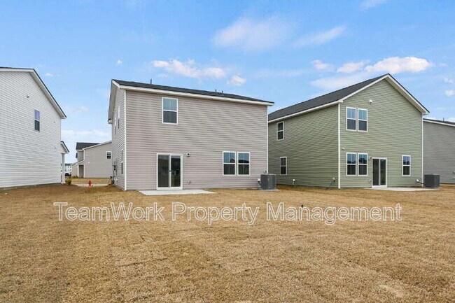 Building Photo - 658 Culpepper St